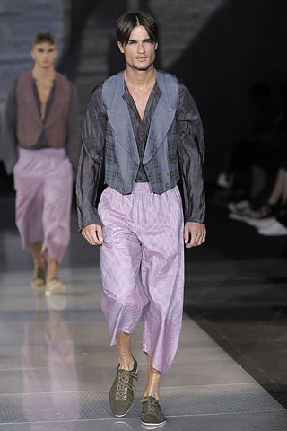 Giorgio Armani / - 2009